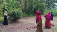 Semangat Wikari Amal, Lajnah Imaillah Numbing Kepri Kerja Bakti Sambut Ramadhan 1445 H