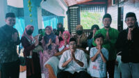 Momen Idul Fitri, Ahmadiyah Sintang Hadiri Open House Bupati