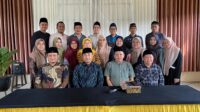 Drs. Rohyan Sosiadi Kenalkan Jajaran Pengurus Yayasan Al Wahid Periode 2024-2025