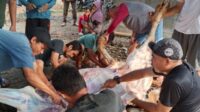 Lebih dari 200 Kantong Daging Kurban Dibagikan Jemaat Ahmadiyah Ciherang ke Warga