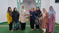 Diskusi di Masjid, Komunitas Muslim Ahmadiyah Palembang Sambut Kunjungan ICRS UGM