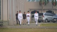 Jemaat Muslim Ahmadiyah Indonesia Gelar Upacara HUT ke-79 RI di Halaman Masjid An Nashr Parung