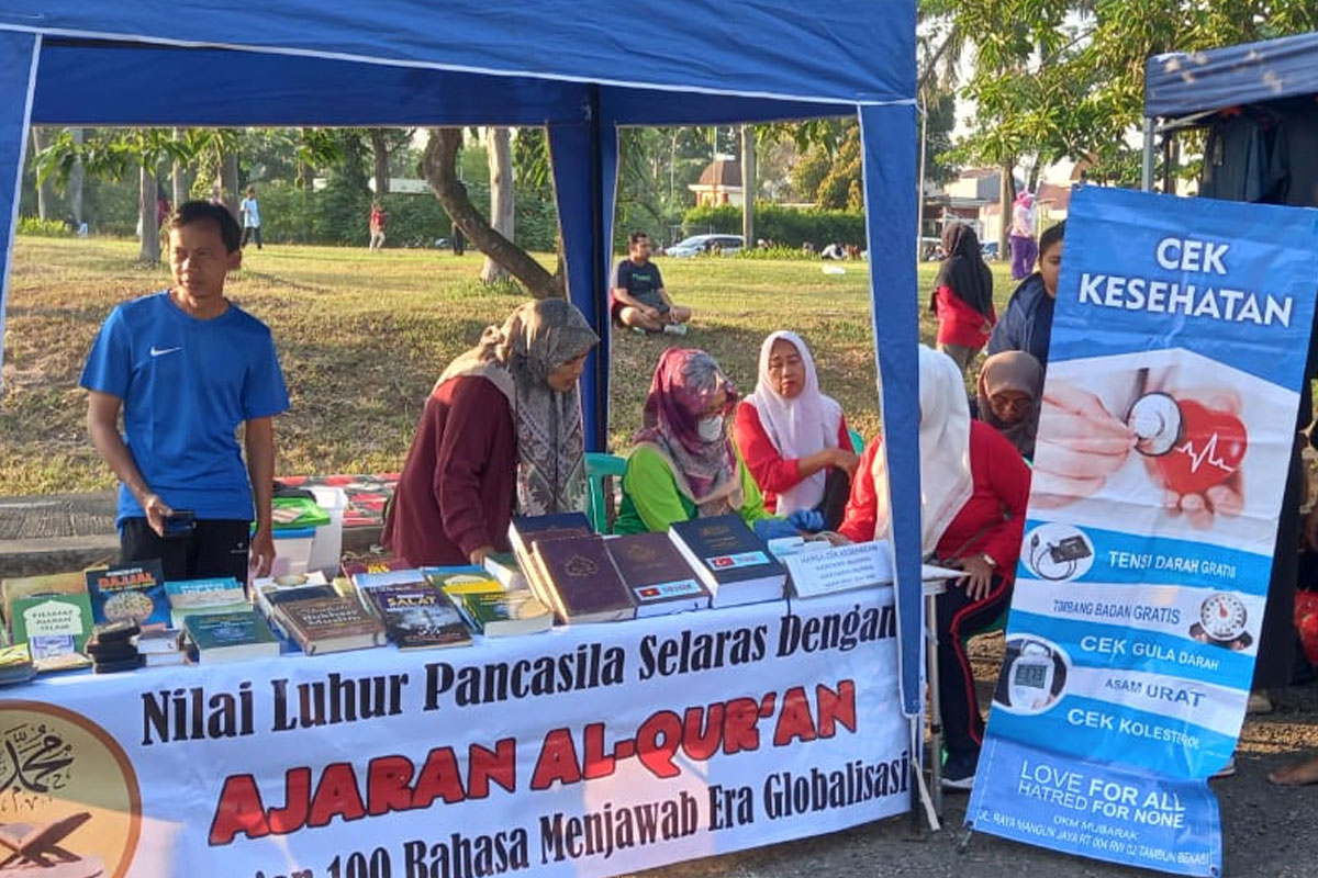 Jemaat Ahmadiyah Tambun Gelar Pameran Buku dan Cek Kesehatan Gratis di Ecopark Jababeka