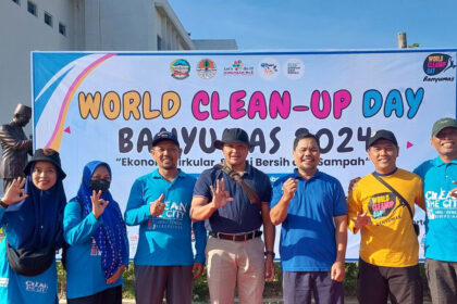 Memperingati World Clean Up Day, Clean The City Banyumas Ikuti Upacara Akbar