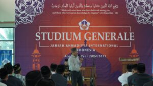 Menilik Relevansi Agama dengan Sains, Studium Generale Jamiah Ahmadiyah Kaji Prestasi Doktor Abdus Salam