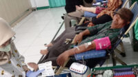 Akhir Pekan Bermanfaat, Puluhan Warga Ahmadiyah Sindangbarang Donor Darah