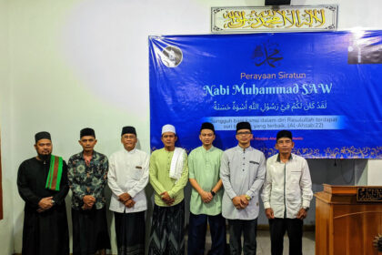 Jemaat Ahmadiyah Maniis menggelar peringatan Siratun Nabi Muhammad SAW pada Sabtu, 28 September 2024 di Masjid Al-Falah