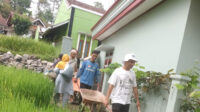 Jemaat Ahmadiyah Sukamaju Garut Budayakan Aksi Sosial, Dorong Semangat Kerja Bakti