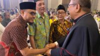 Jemaat Ahmadiyah Surabaya Bersilaturahmi di Momen Open House Uskup Baru