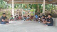 Launching Taman Baca “Masroor Ahmad” Balaigana, Edukasi Adab Berteman dan Kebiasaan Baik Sebelum Tidur pada Anak-anak