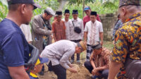 Amir Nasional  Jemaat Ahmadiyah Indonesia Hadiri Prosesi Peletakan Batu Pertama Masjid di Buton