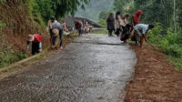 Warga Ahmadiyah Wanasigra Sambut Ramadan dengan Jumat Bersih