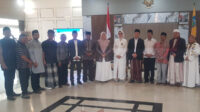 Pengurus Jemaat Ahmadiyah Mataram Halal Bihalal ke Gubenur dan Wagub NTB