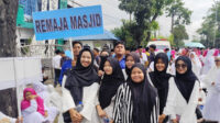 Anak Muda Ahmadiyah Medan Meriahkan Pawai MTQ ke-58, Bawa Tulisan Remaja Masjid