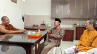 Jemaat Ahmadiyah Pringsewu Hadiri Perayaan Waisak di Vihara Suvanna Dipa, Perkuat Toleransi Beragama