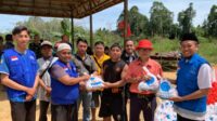 Humanity First Salurkan Hewan Kurban ke Wilayah Terpencil di Kalimantan Barat