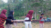 Cinta Tanah Air, Lajnah Imaillah Pangalengan Bersama Warga Meriahkan Lomba HUT RI