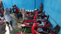 Sambut 100 Tahun Ahmadiyah, Ratusan Warga Tenjowaringin Donor Darah