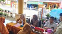 Jemaat Ahmadiyah Jawa Timur Ikut Bakti Sosial Pengobatan Gratis di Desa Plumpang