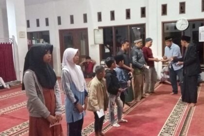 Jemaat Ahmadiyah Tenjowaringin