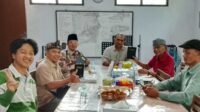 Kunjungan Persaudaraan, Jemaat Ahmadiyah Sadasari Diterima Hangat di GKP Cideres Majalengka