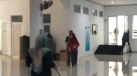 Sambut Tahun 2026, Anggota Jemaat Ahmadiyah Tasikmalaya Gotong Royong Lintas Generasi