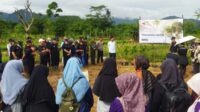 Jemaat Ahmadiyah Ciseeng Tanam Pohon, Dorong Pelestarian Alam
