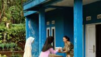 Jemaat Ahmadiyah Neglasari Salurkan Puluhan Nasi Kotak untuk Hidangan Berbuka