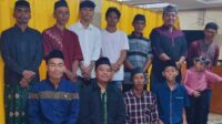 Jemaat Ahmadiyah di Entikong Gelar Sholat Idulfitri Khidmat di Perbatasan Indonesia–Malaysia