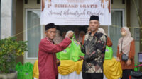 Semangat Berbagi di Ramadhan,  Jemaat Ahamdiyah Manislor Salurkan 475 Paket Sembako