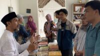Kongkow Bareng Gusdurian, Jemaat Ahmadiyah DIY Tampilkan Al Quran Lengkap Terjemahan