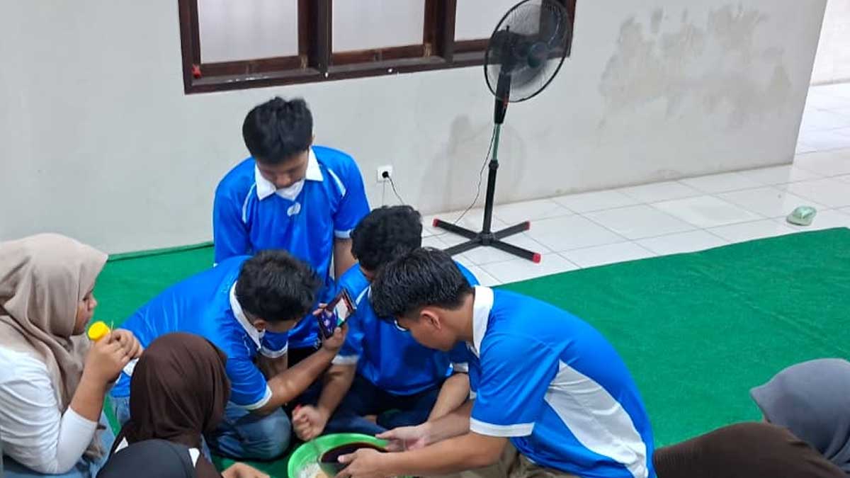 Anak asuh LKSA Hasanah Kautsar