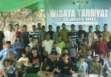 Jemaat Ahmadiyah Jakarta Barat Gelar Wisata Tarbiyat, Fokus Pembinaan Generasi Muda