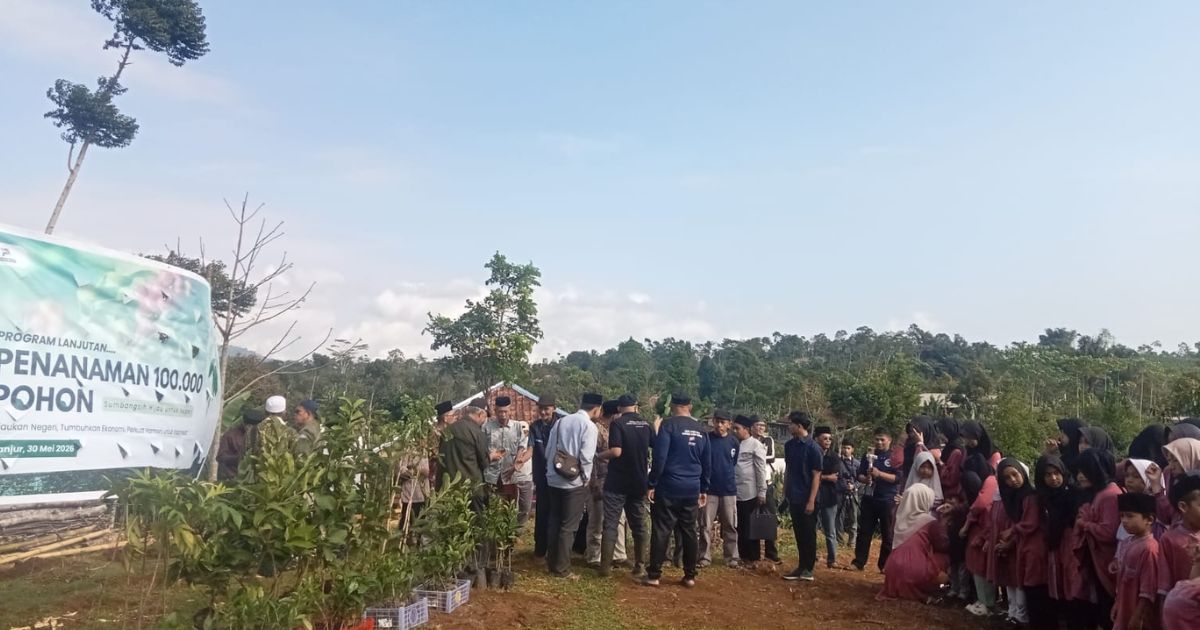 penaman pohon