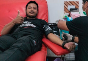 Jemaat Ahmadiyah Sambas Gelar Donor Darah di PMI Mempawah