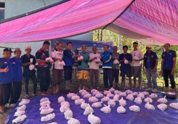 Tokoh dan Warga Pedalaman Kapuas Hulu Apresiasi Aksi Kurban Humanity First Indonesia
