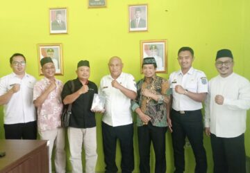 Pengurus Jemaat Ahmadiyah Perkuat Dialog dengan Kesbangpol Kota Banjar