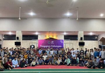 Hujan Tak Surutkan Semangat, 300 Lebih Anggota Jemaat Ahmadiyah Kemang Hadiri Pengajian Hari Khilafat 