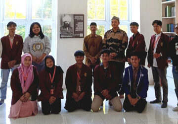 Interfidei bersama Mahasiswa UIN Sunan Kudus Kunjungi Jemaat Ahmadiyah Yogyakarta