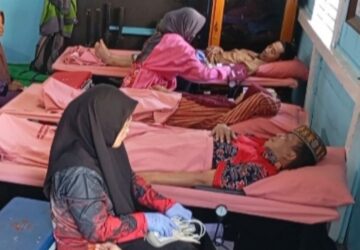 Jemaat Ahmadiyah Pagentan Gelar Donor Darah, 44 Kantong Darah Berhasil Dikumpulkan