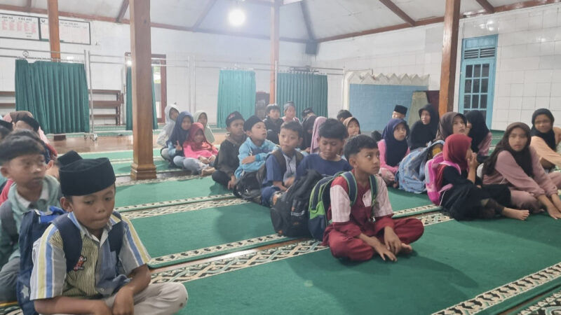 Madrasah Diniyah Al Falah Lengkong Kidul Wonosobo Peringati Hari Anak Nasional 2026