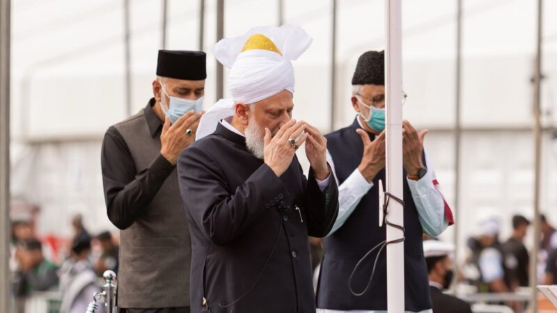 Jalsah Salanah UK 2026 Tegaskan Islam Hadir Melalui Ketakwaan, Perdamaian, dan Pengabdian