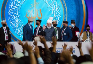 Syahadat Menjadi Penutup Jalsah Salanah UK 2026, Satukan Puluhan Ribu Muslim