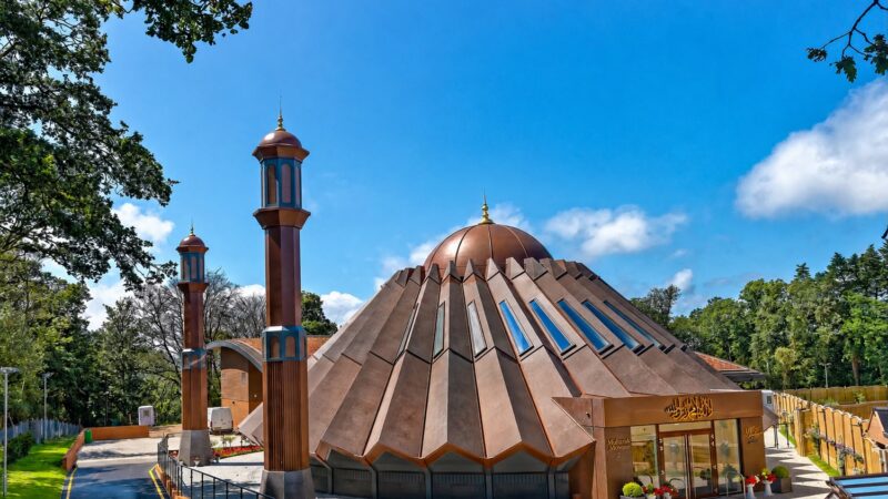 Islamabad, Rumah Khalifah dan Pusat Persatuan Muslim Ahmadi