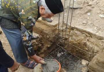 Semangat Gotong Royong Warnai Pembangunan Kembali Masjid di Jemaat Ahmadiyah Sukapura