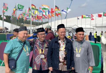 Hindari Prasangka , Tenaga Ahli Utama Kantor Staf Presiden cek fakta langsung kehidupan Muslim Ahmadiyah di Inggris
