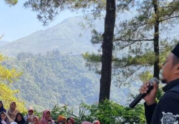Jemaat Ahmadiyah Lengkong dan Jawaran Gelar Wisata Tarbiyat di Telaga Menjer