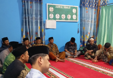 Pengajian Jemaat Ahmadiyah Pagentan Bahas Pengorbanan Harta