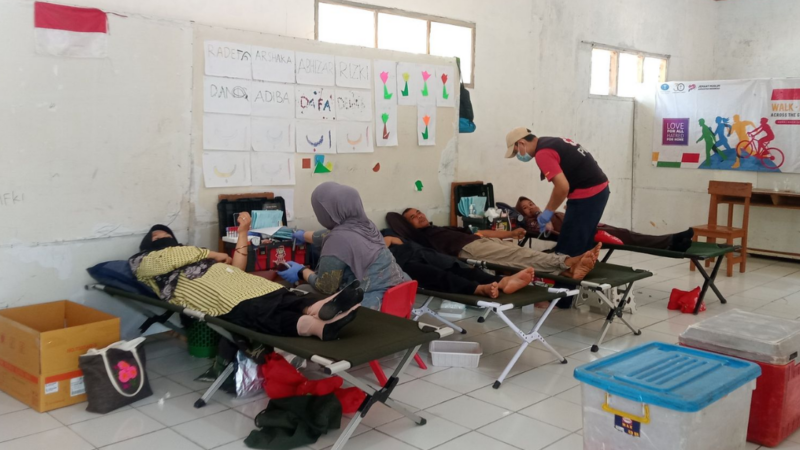 Donor Darah JAI Citalahab Panen Antusiasme, Warga Sekitar Turut Berdonor