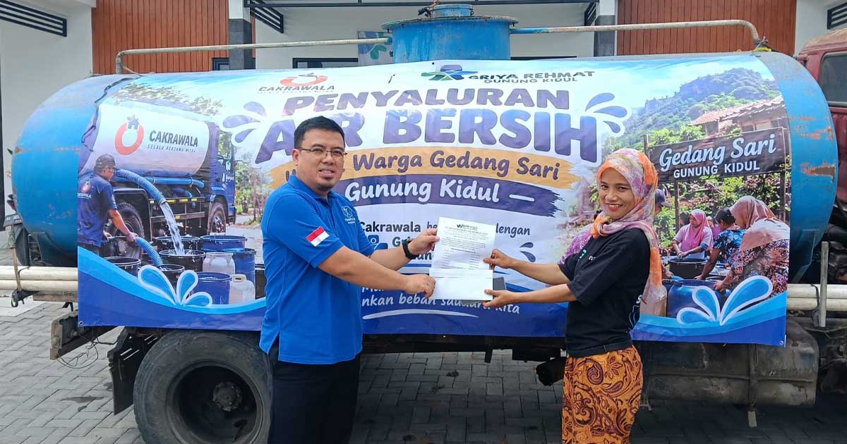 Griya Rehmat salurkan bantuan air bersih